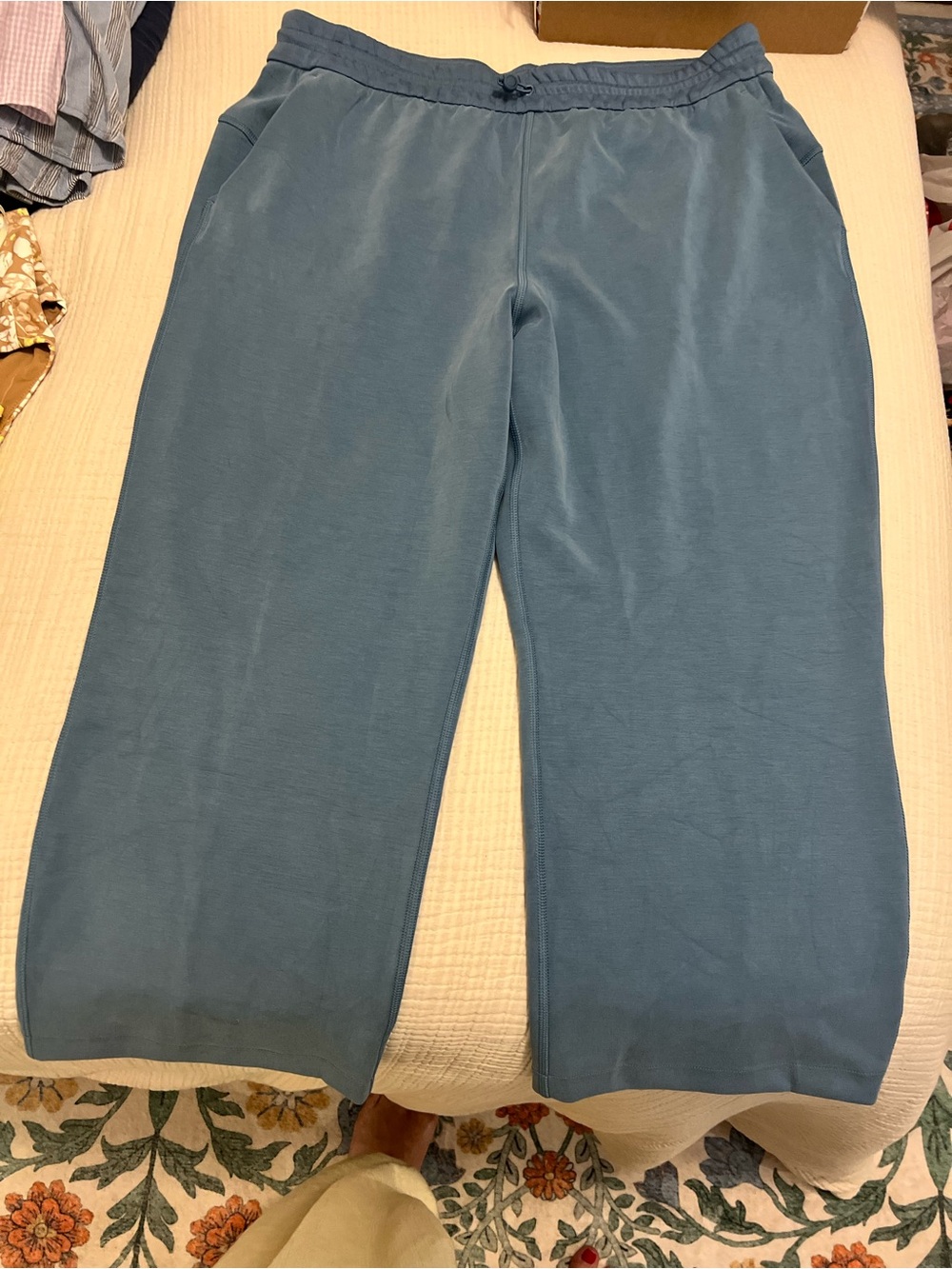 lululemon athletica Teal Cropped Wide-Leg Pants
